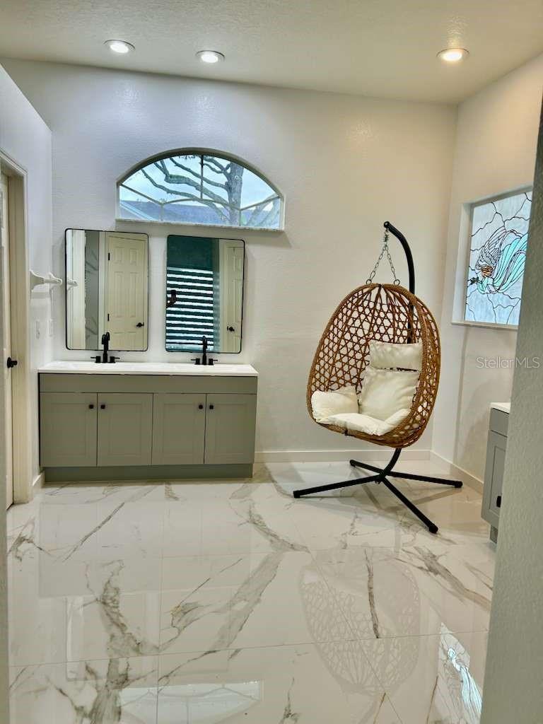 Image 29 of 39 For 5870 Chaps Drive