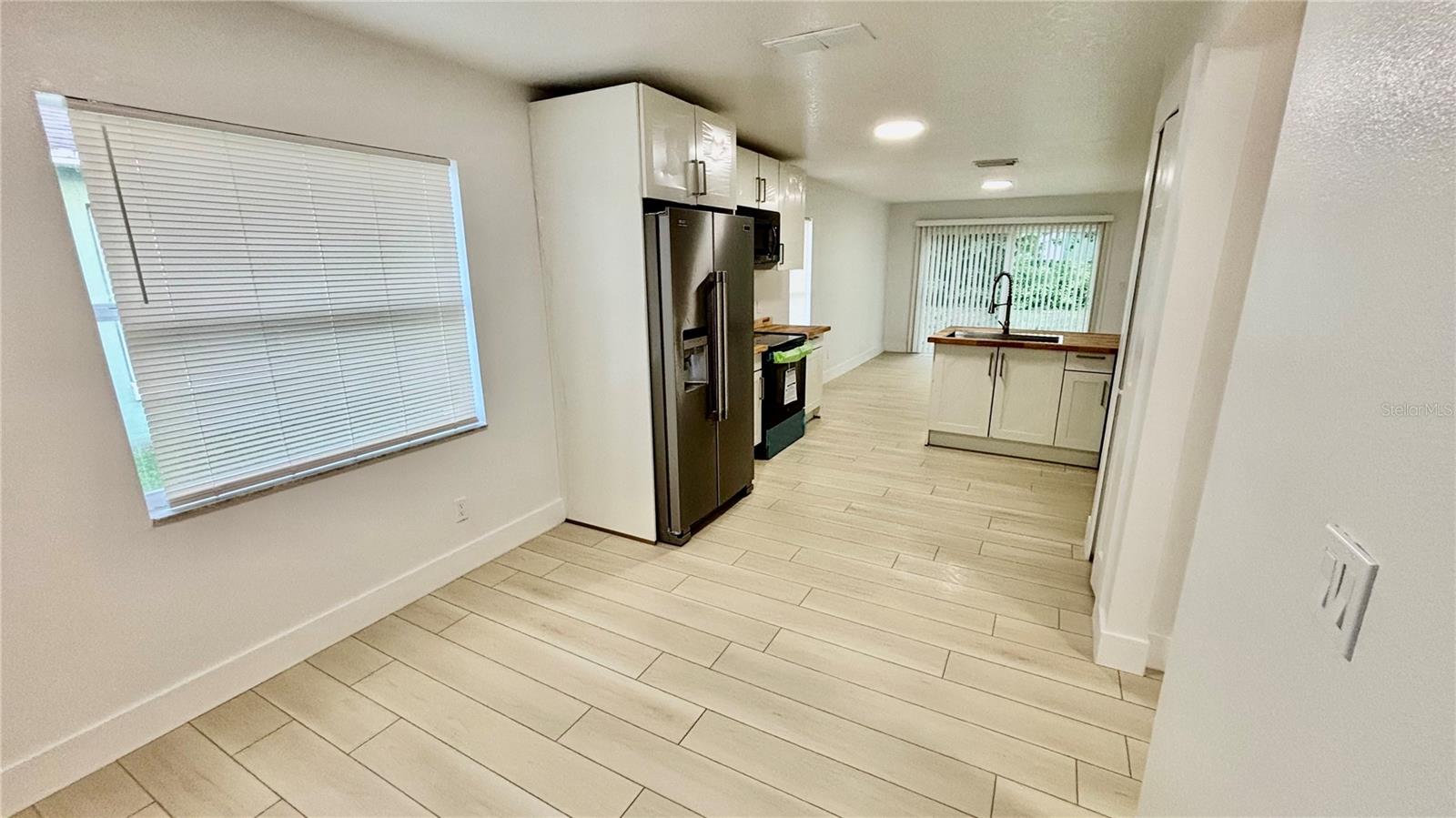 Image 10 of 28 For 712 19th Street