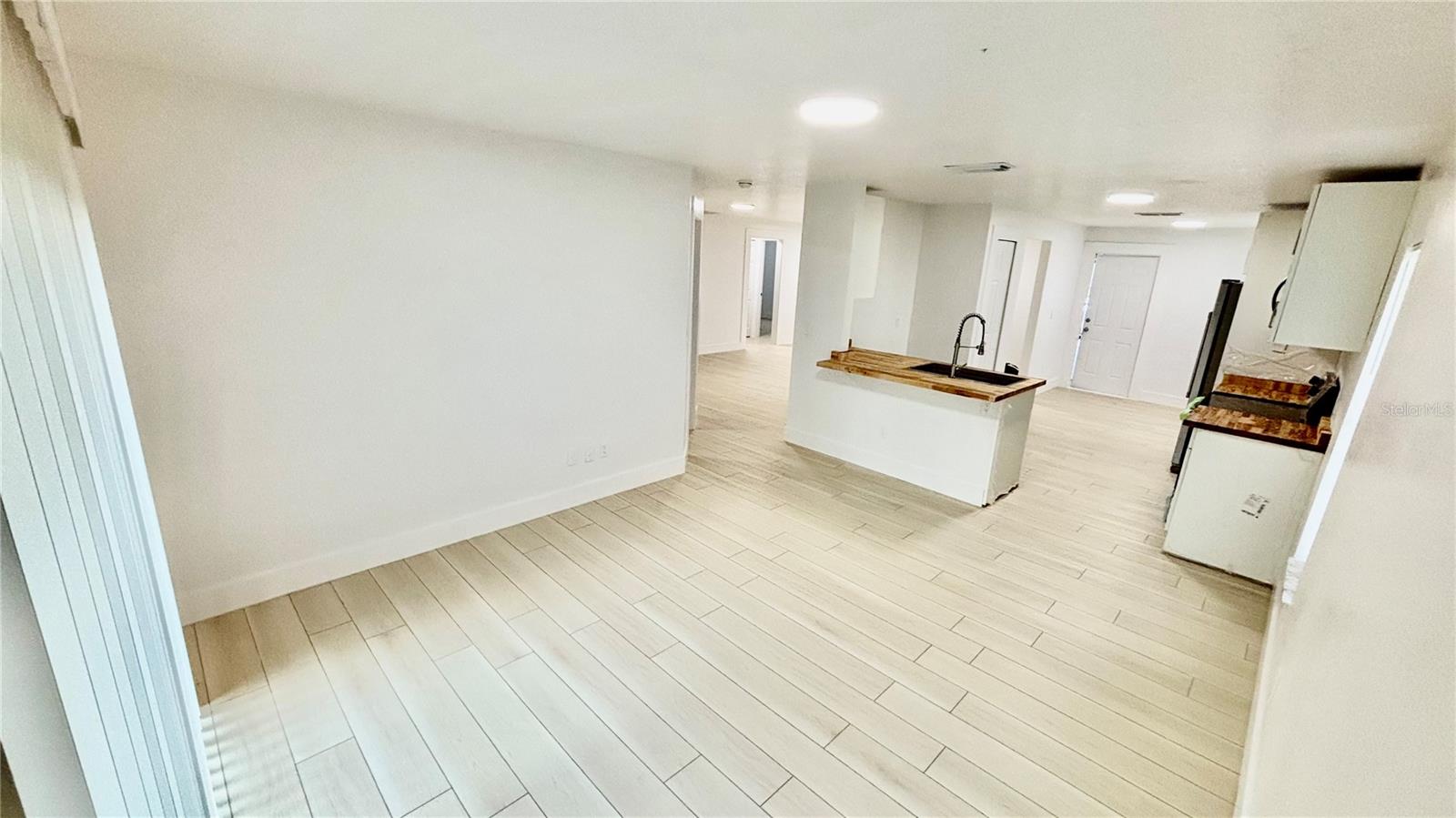 Image 11 of 28 For 712 19th Street