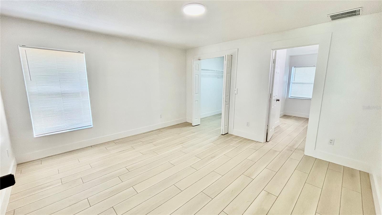 Image 19 of 28 For 712 19th Street