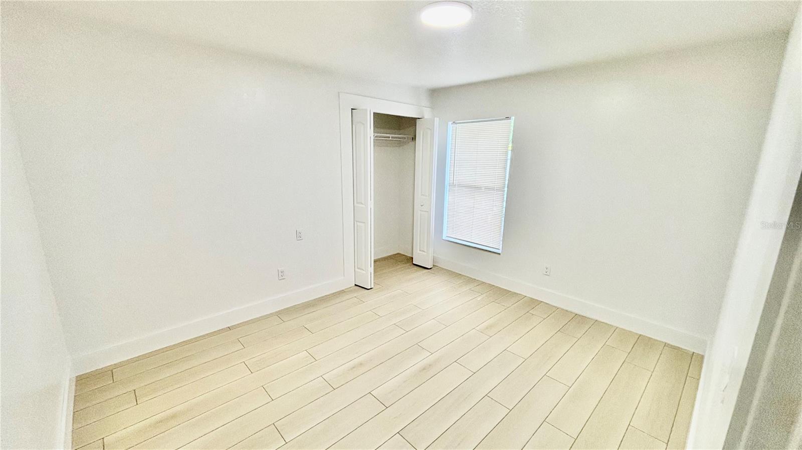 Image 25 of 28 For 712 19th Street