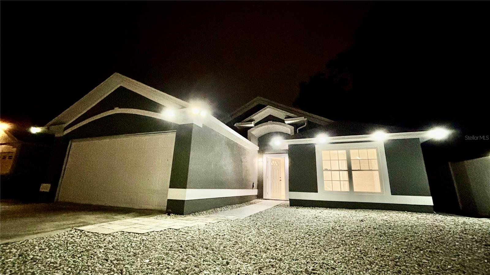 Image 5 of 28 For 712 19th Street