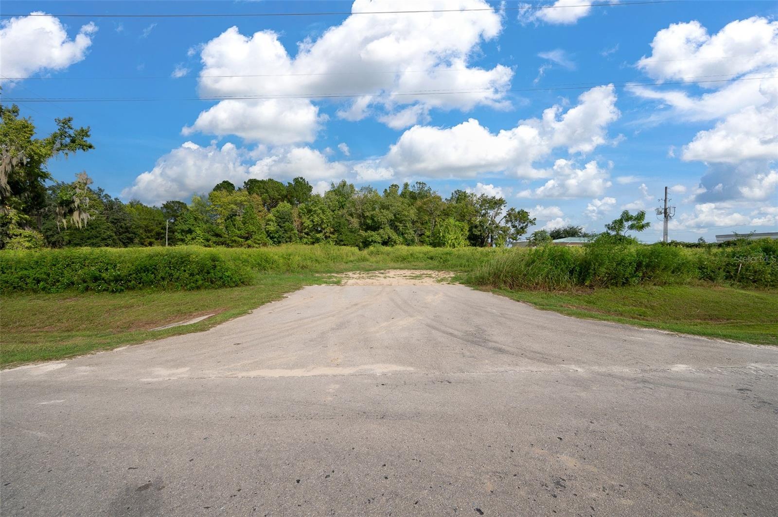 Image 2 of 13 For 13157 104th Terrace