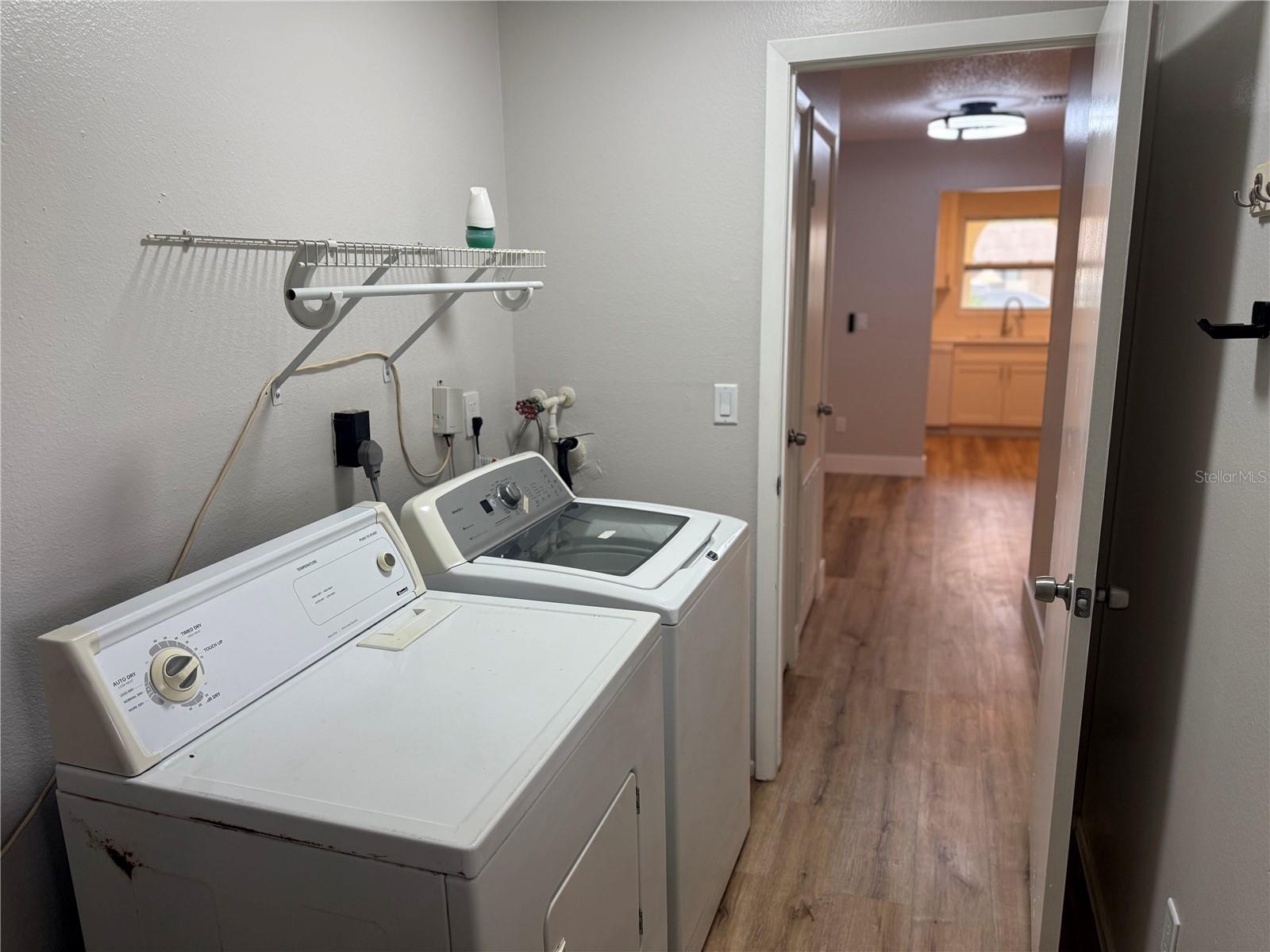 Image 23 of 29 For 9831 87th Street