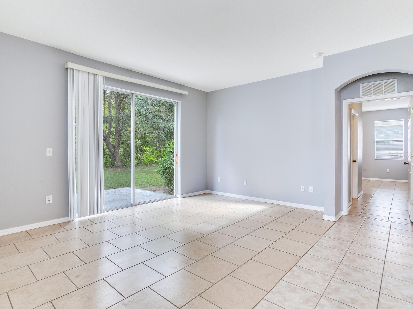 Image 19 of 41 For 17433 Lawn Orchid Loop