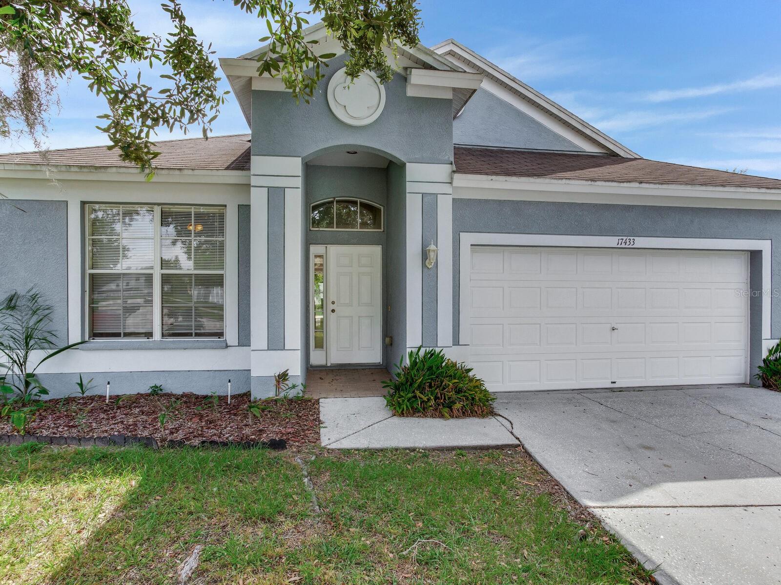 Image 4 of 41 For 17433 Lawn Orchid Loop