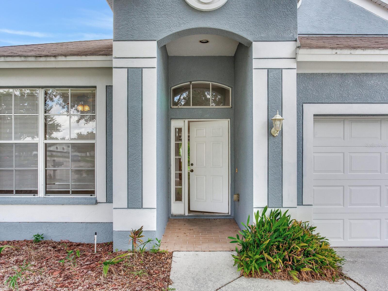 Image 5 of 41 For 17433 Lawn Orchid Loop