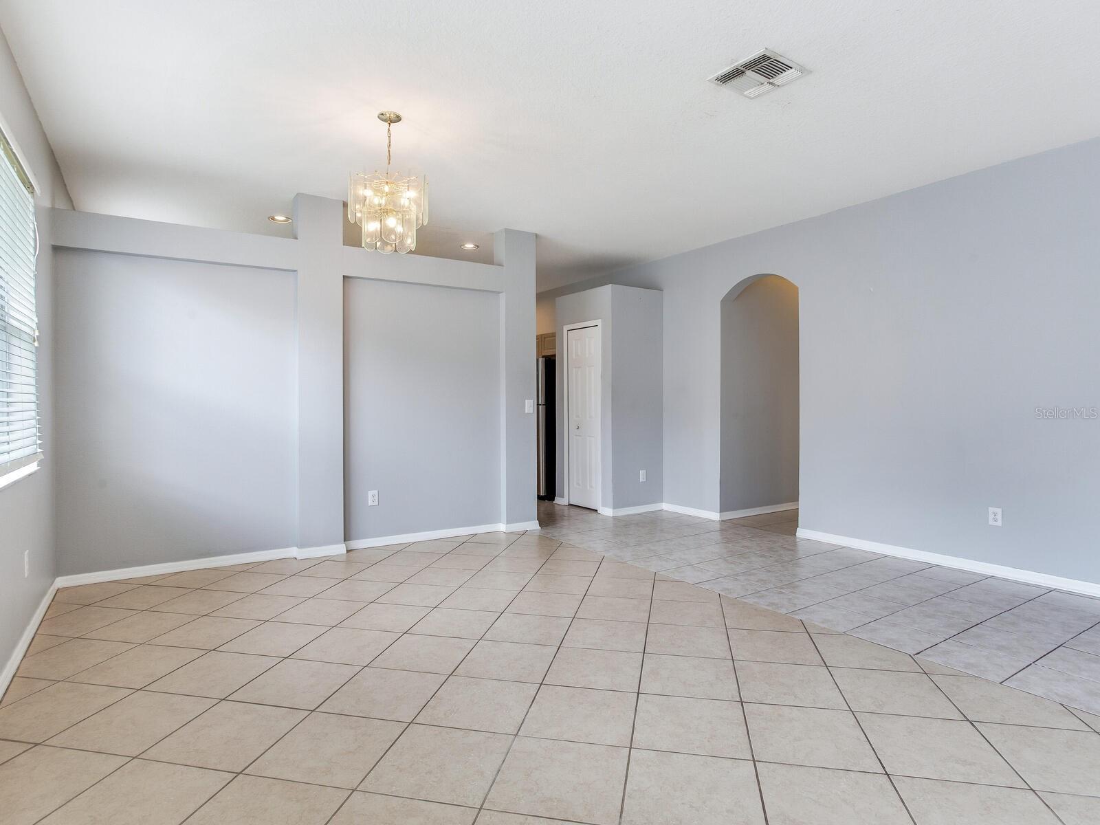 Image 9 of 41 For 17433 Lawn Orchid Loop