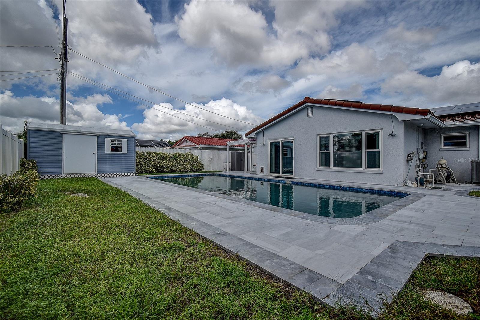 Image 22 of 50 For 3700 14th Avenue N