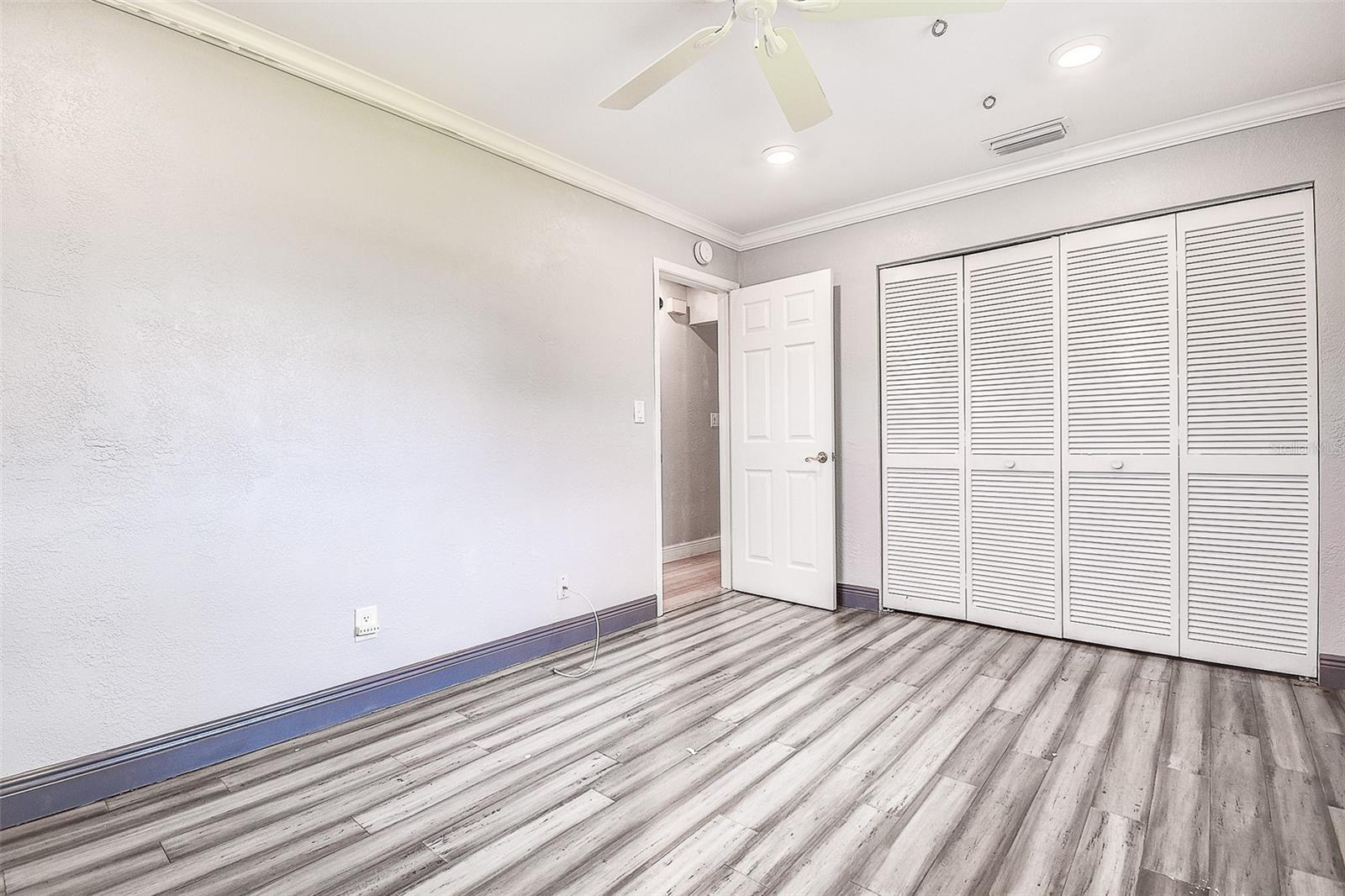 Image 41 of 50 For 3700 14th Avenue N