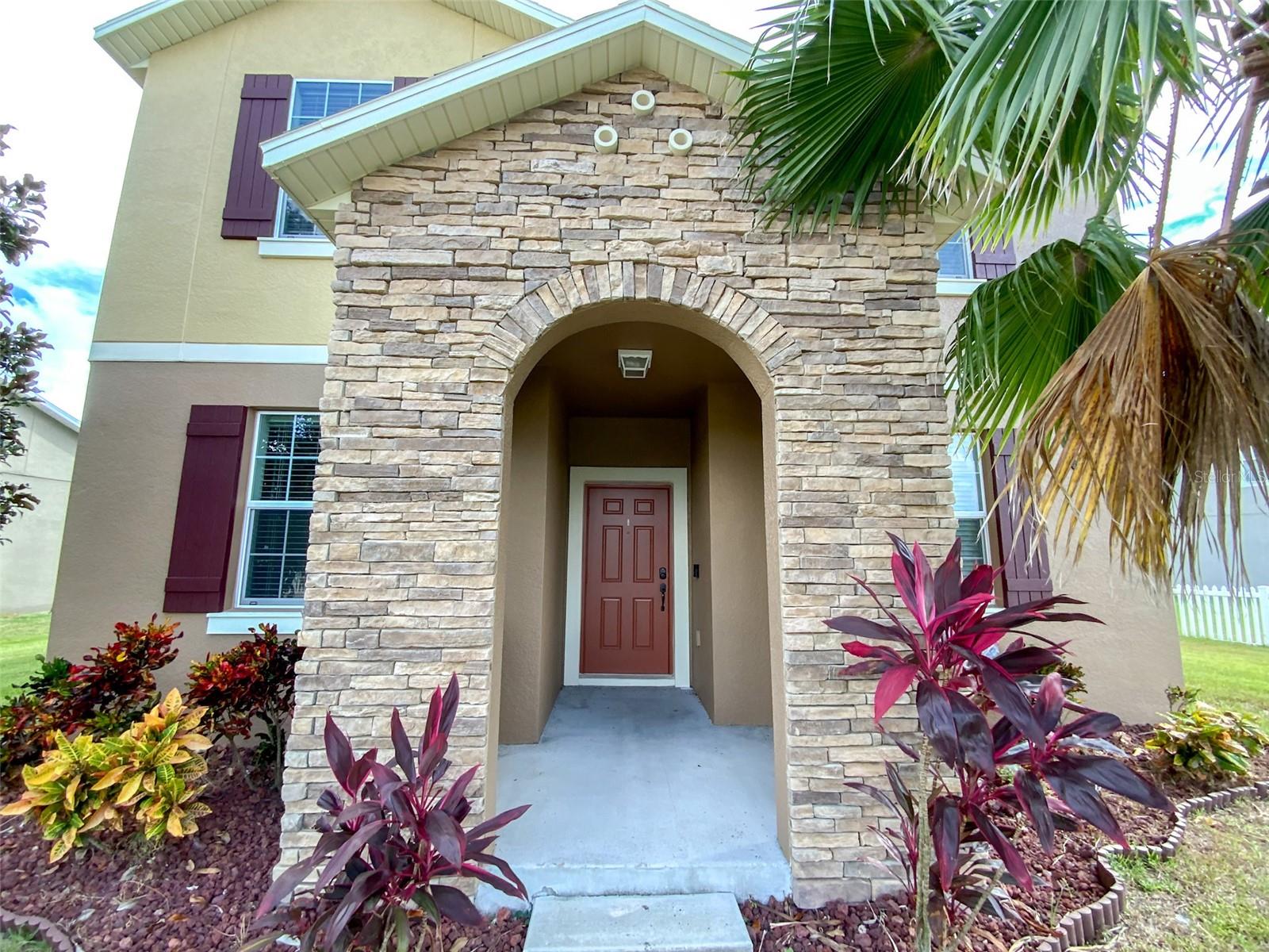 Image 2 of 50 For 21046 Passive Porch Drive