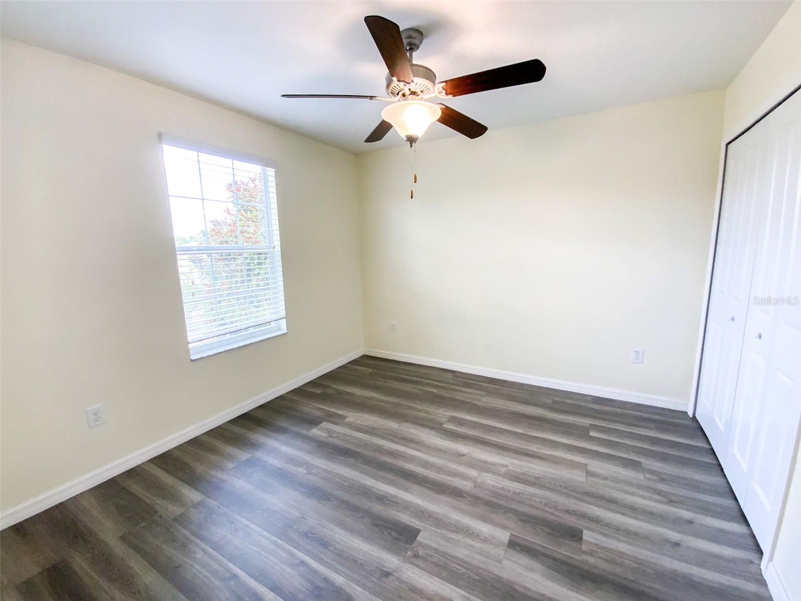 Image 27 of 50 For 21046 Passive Porch Drive