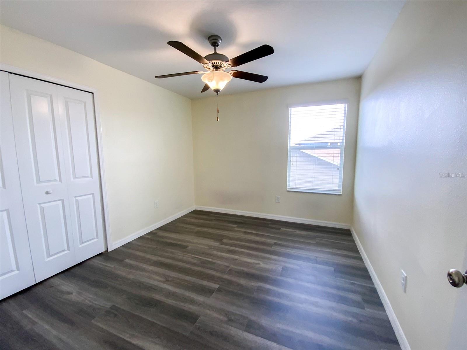 Image 29 of 50 For 21046 Passive Porch Drive