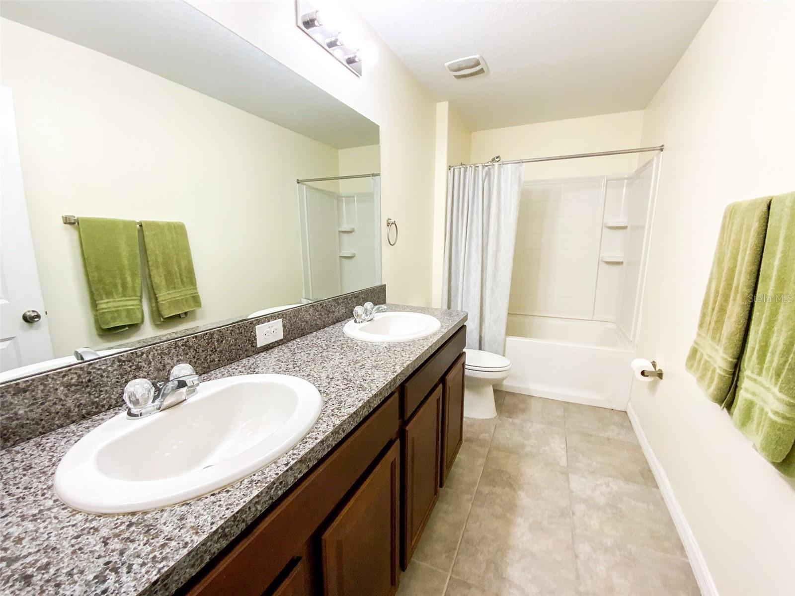 Image 33 of 50 For 21046 Passive Porch Drive