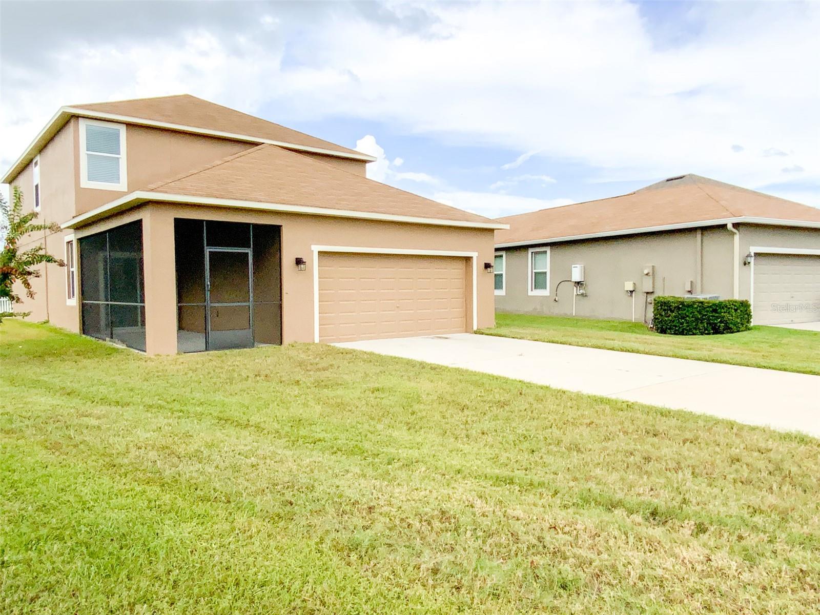 Image 38 of 50 For 21046 Passive Porch Drive