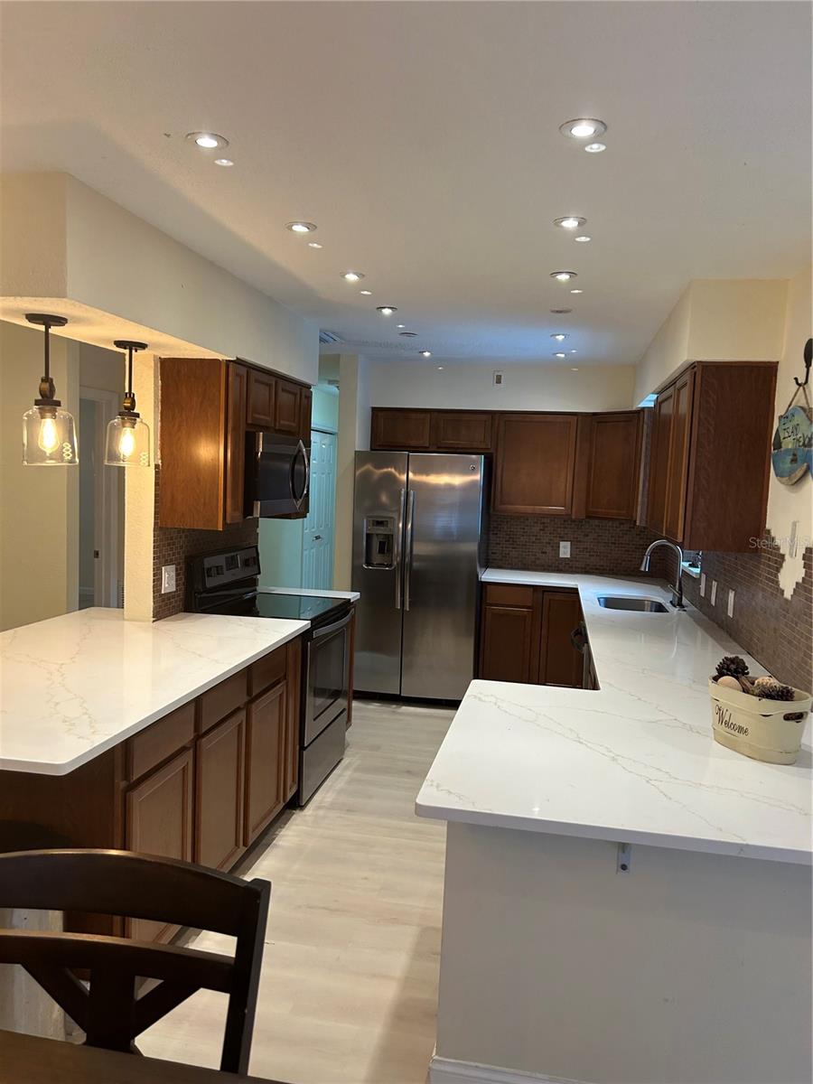 Image 16 of 48 For 10842 61st Avenue