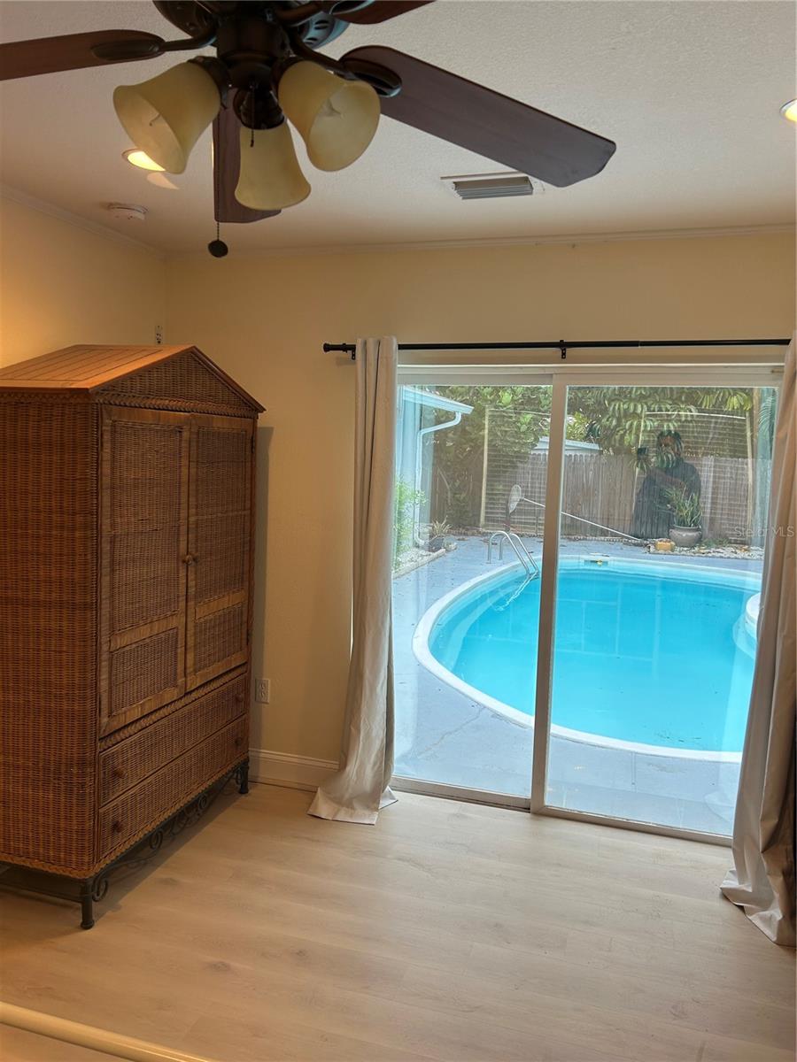 Image 21 of 48 For 10842 61st Avenue