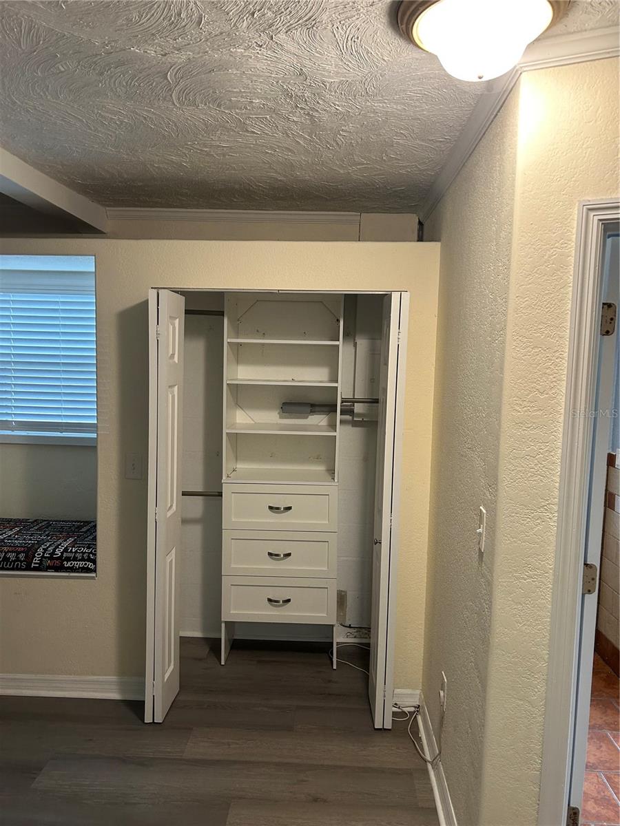 Image 32 of 48 For 10842 61st Avenue