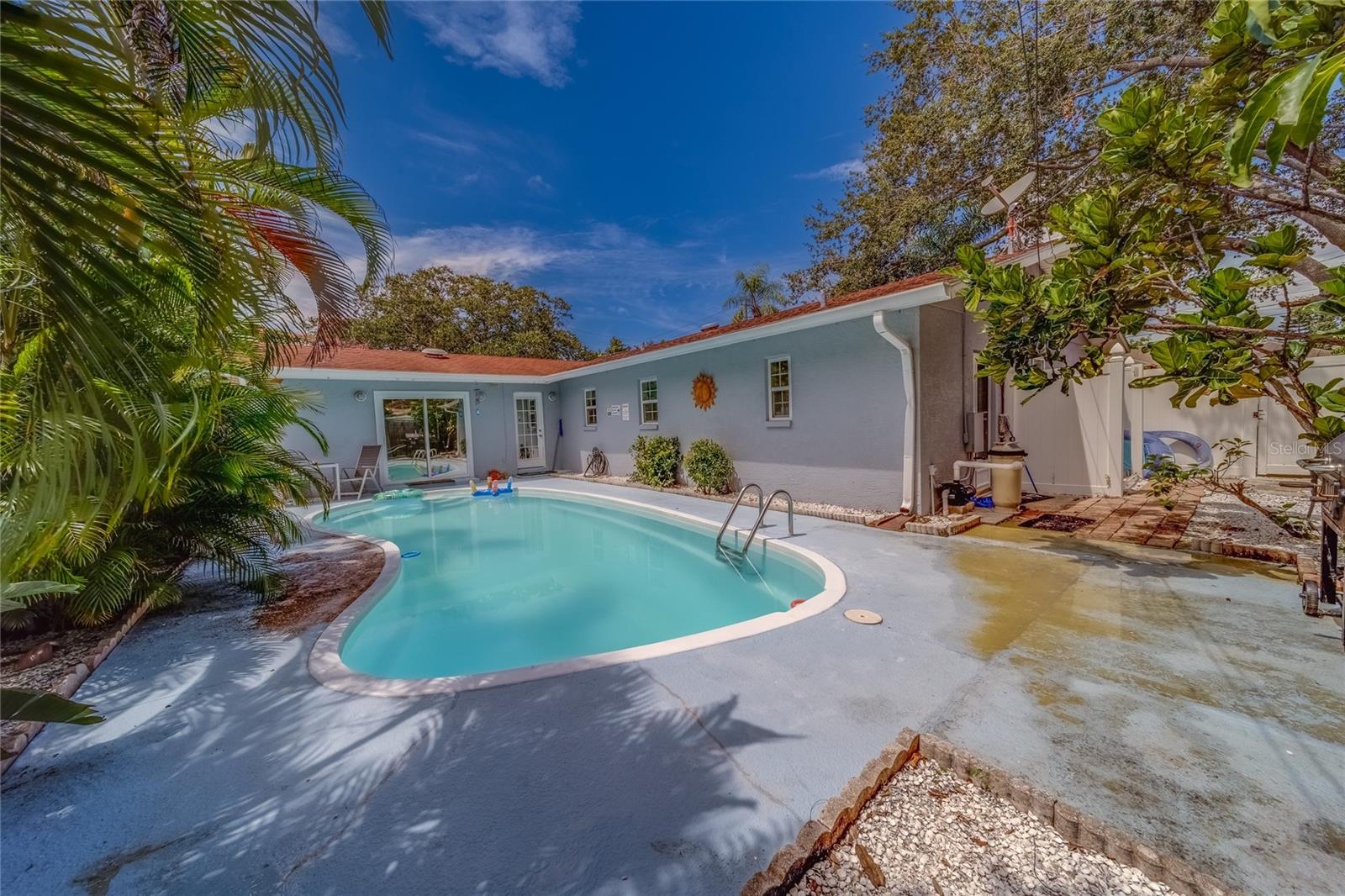 Image 37 of 48 For 10842 61st Avenue