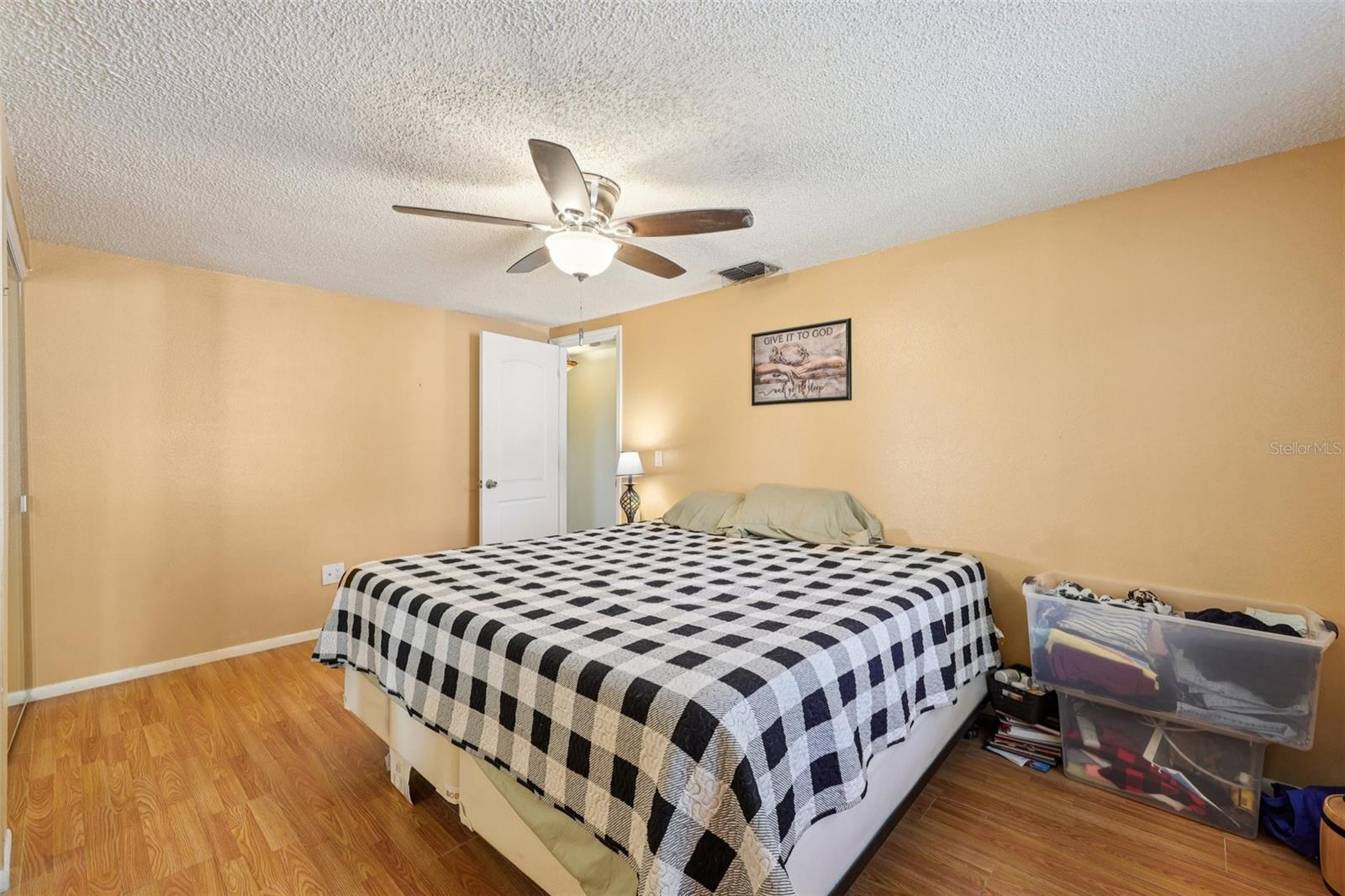 Image 31 of 46 For 1013 Oakhill Street