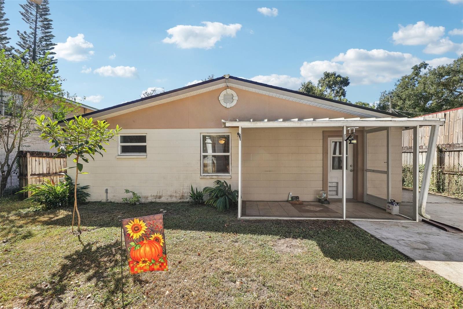 Image 37 of 46 For 1013 Oakhill Street