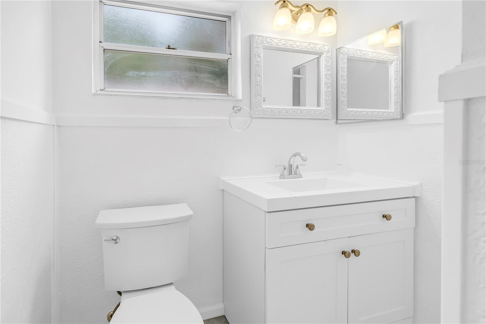 Image 32 of 52 For 6623 16th Street N