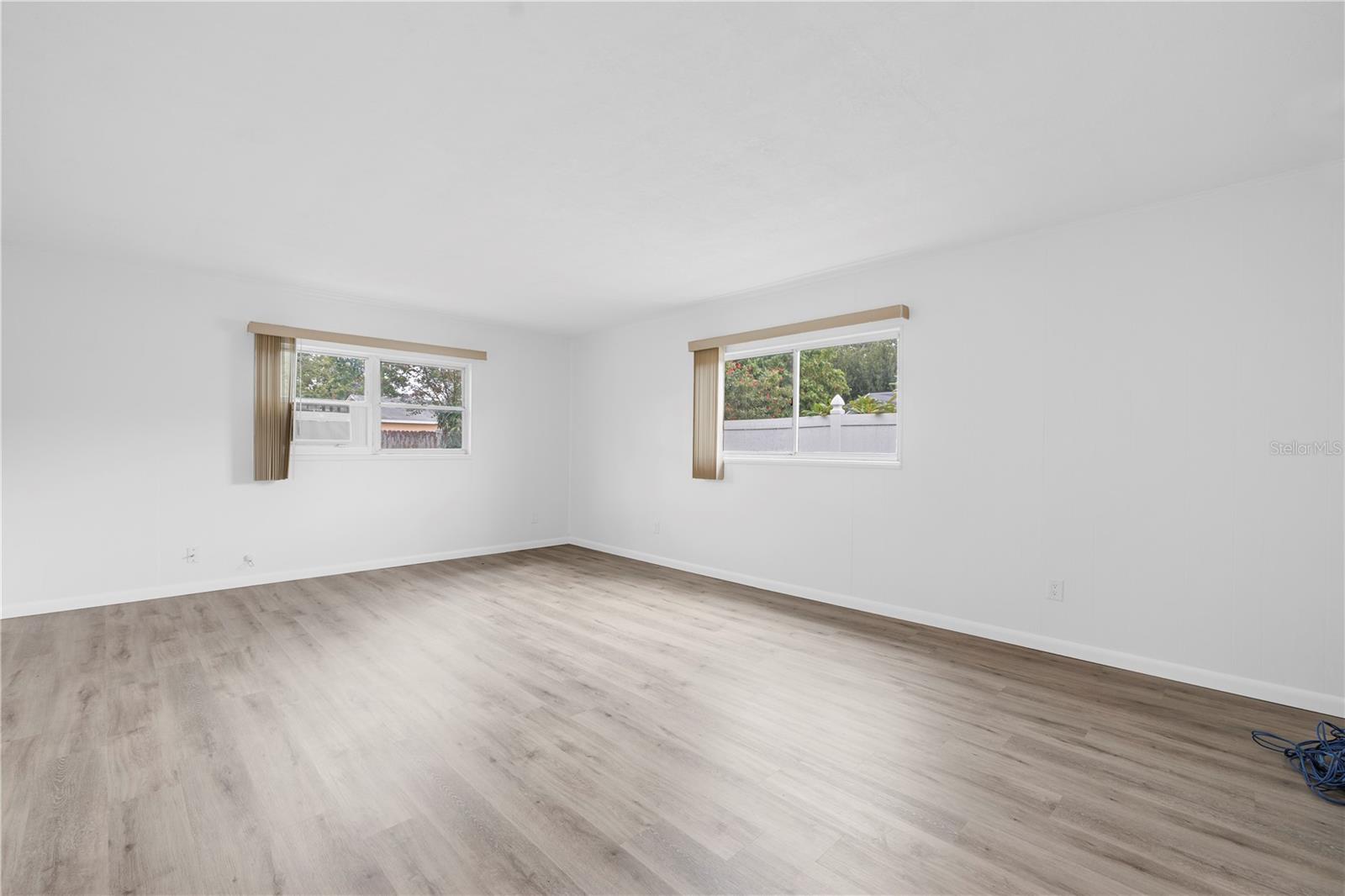 Image 39 of 52 For 6623 16th Street N