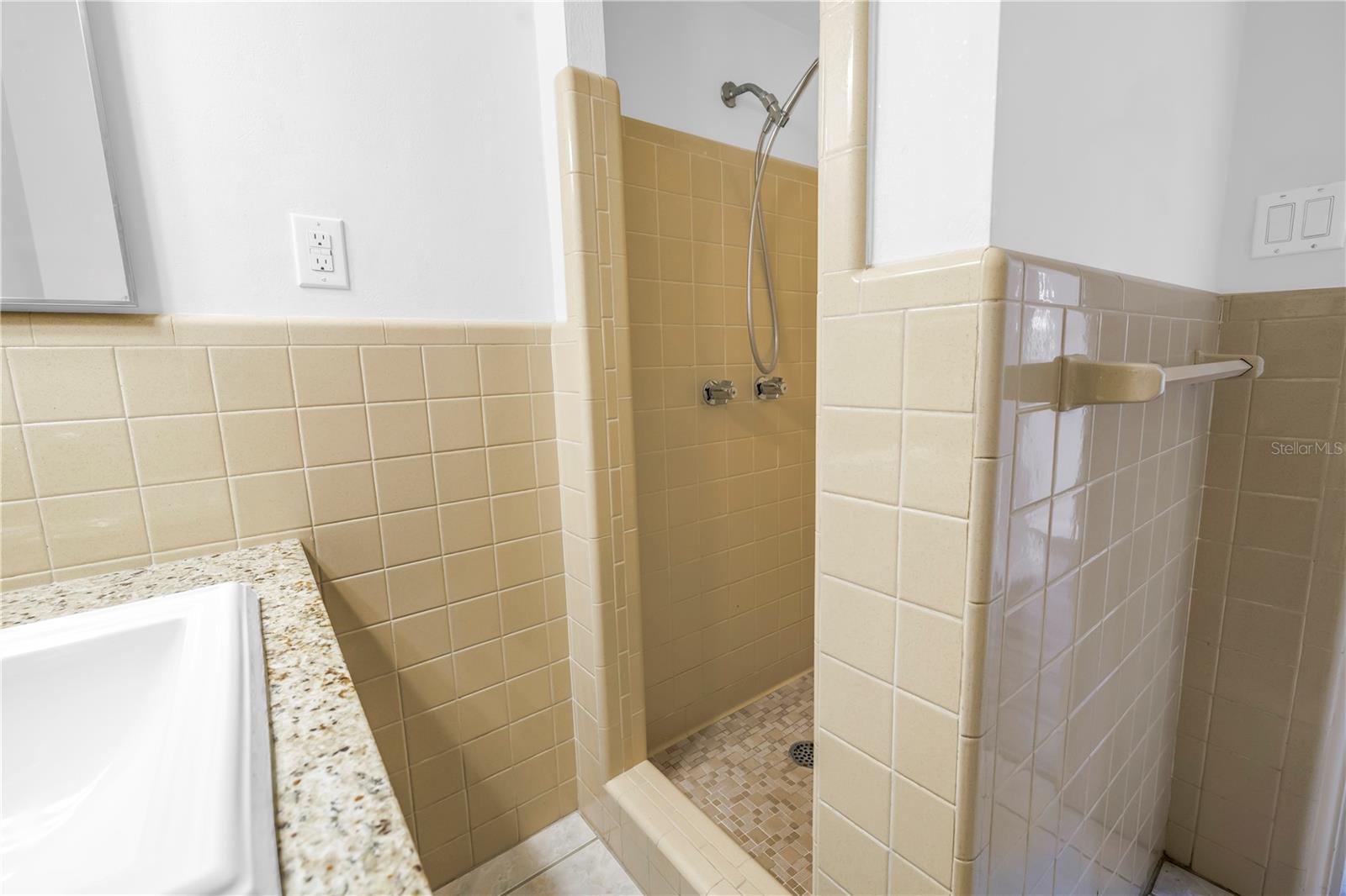 Image 43 of 52 For 6623 16th Street N