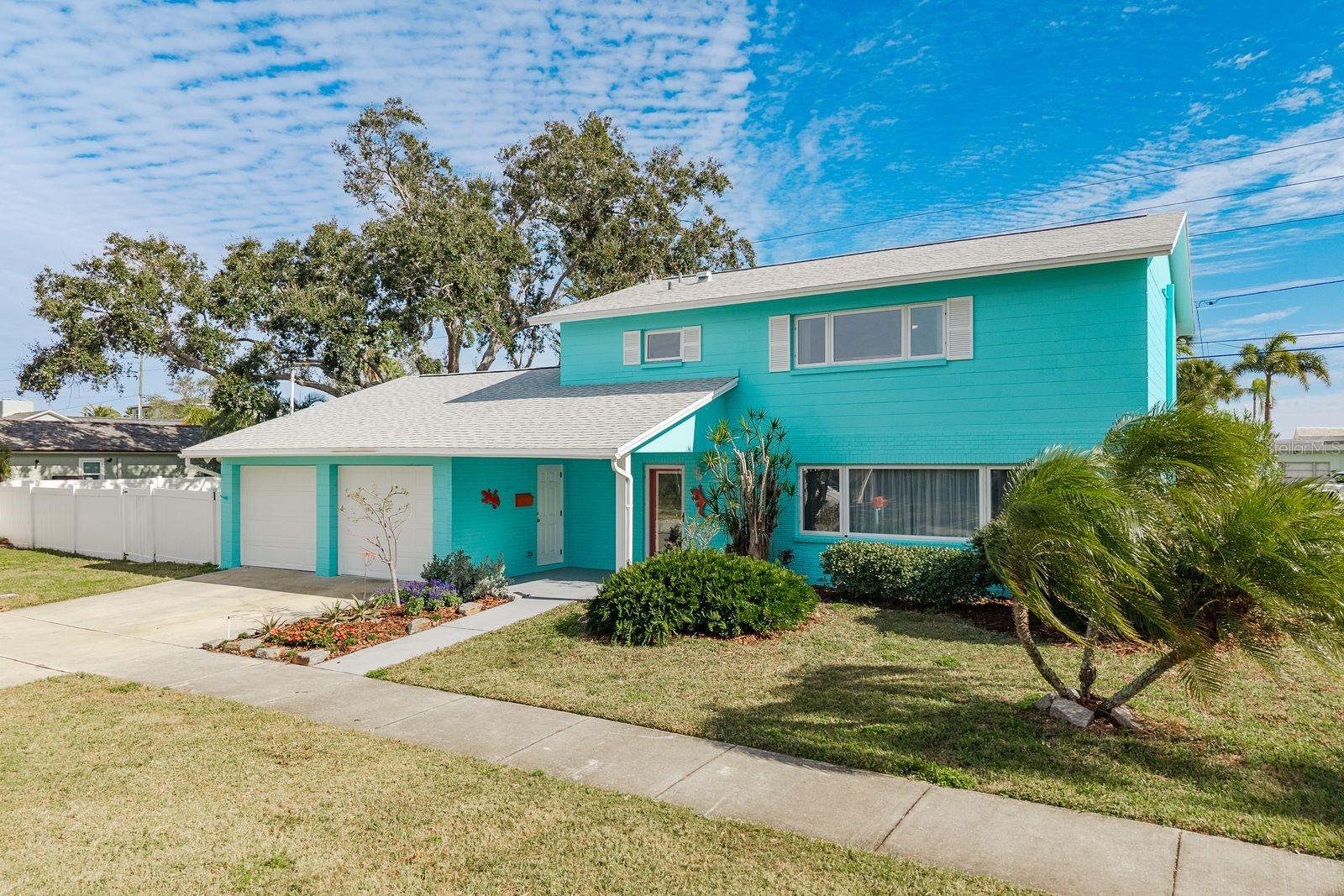 Image 45 of 58 For 829 Narcissus Avenue