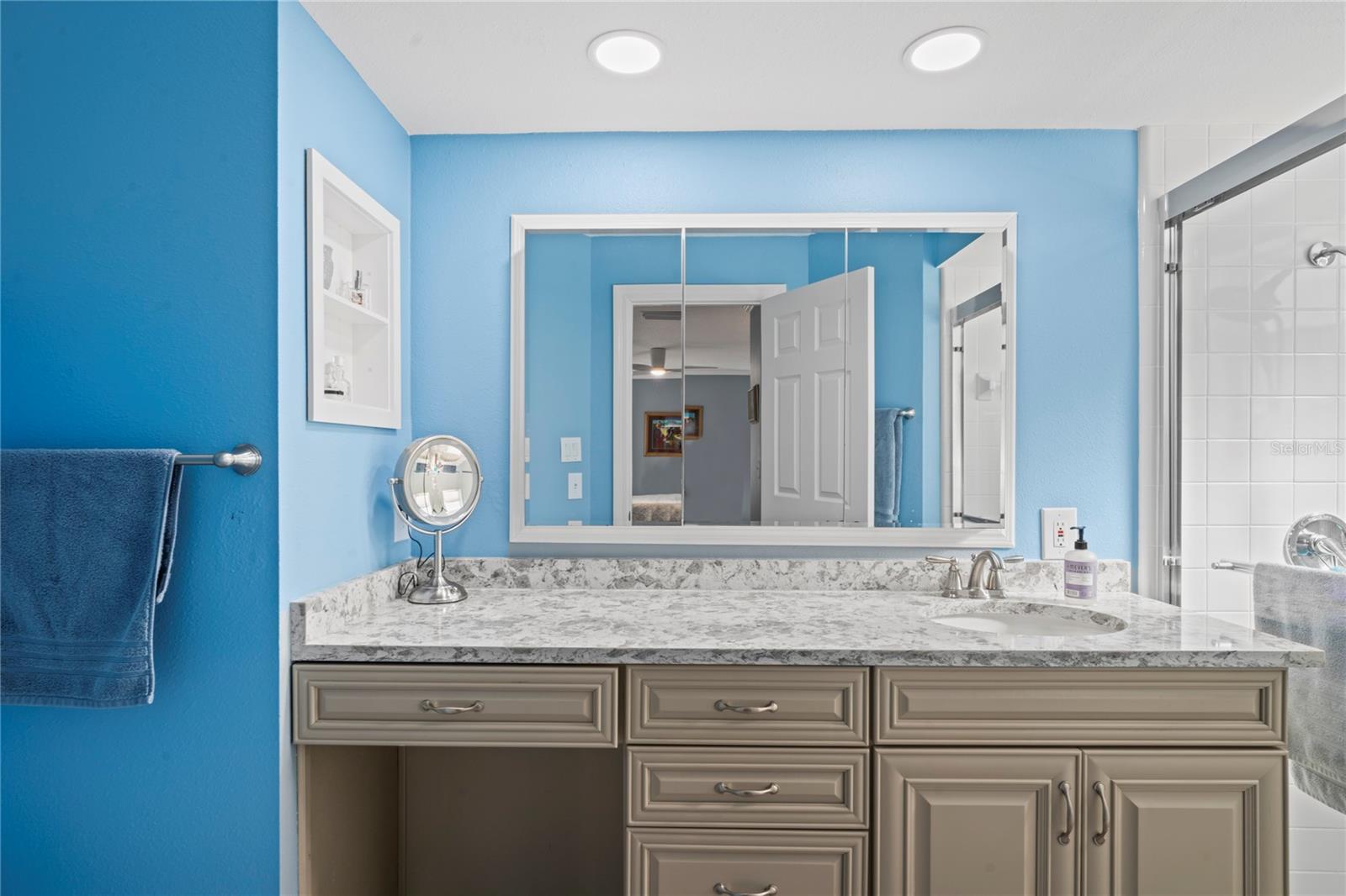 Image 27 of 66 For 7112 Green Abbey Way