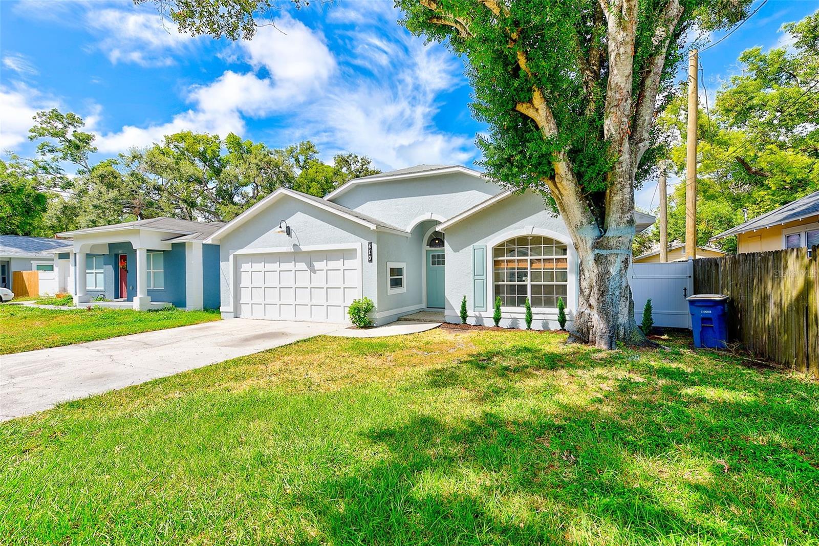 Image 45 of 52 For 410 Vine Avenue