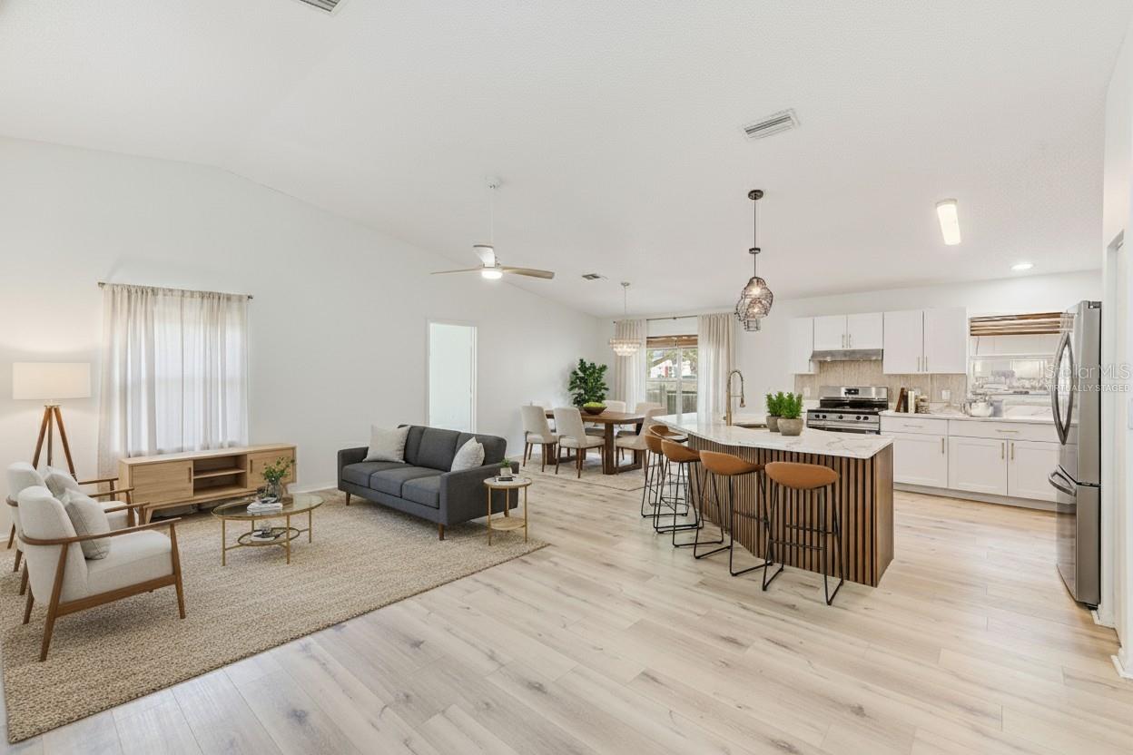 Image 5 of 52 For 410 Vine Avenue