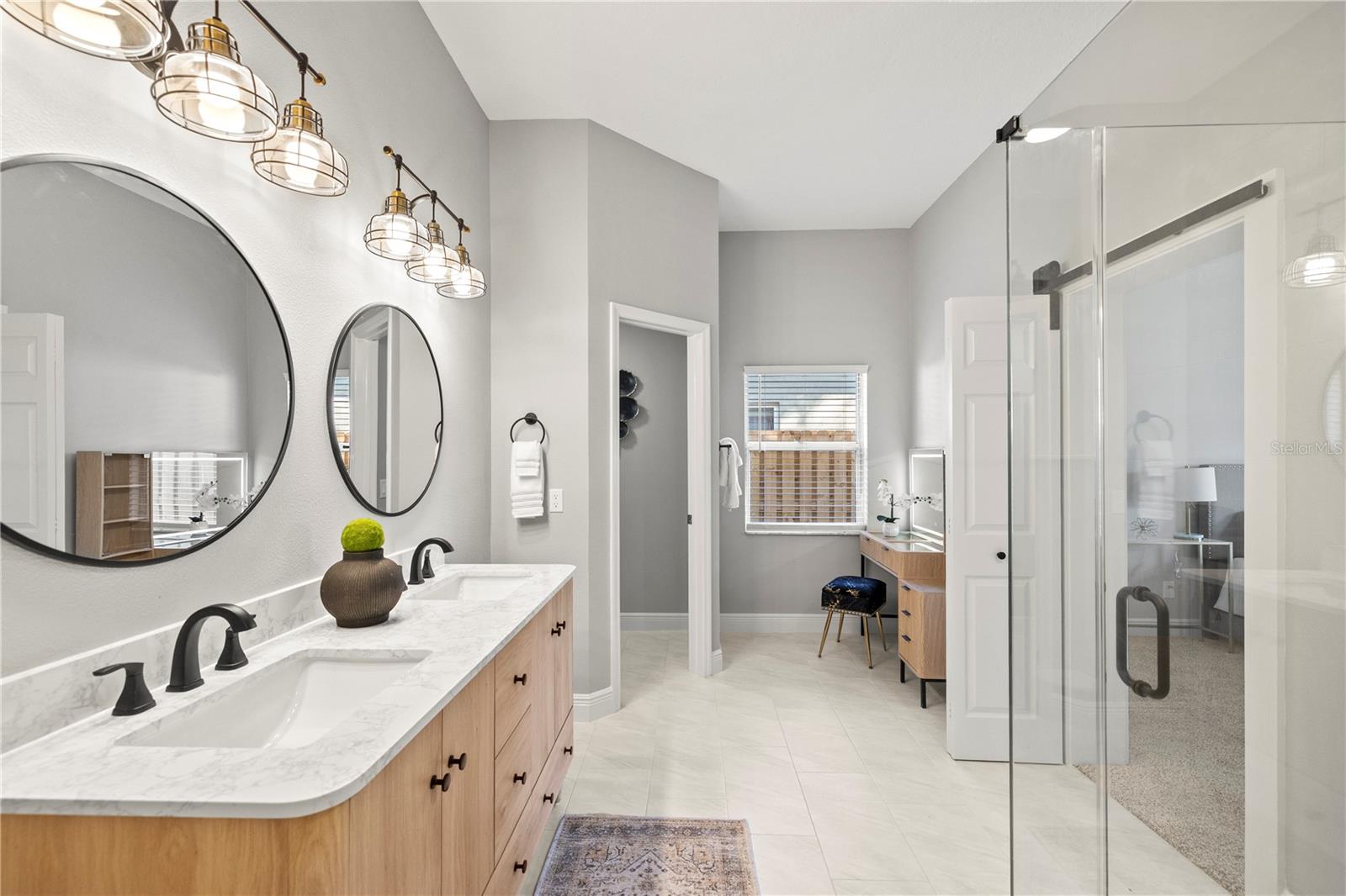 Image 4 of 66 For 5311 Windbrush Drive