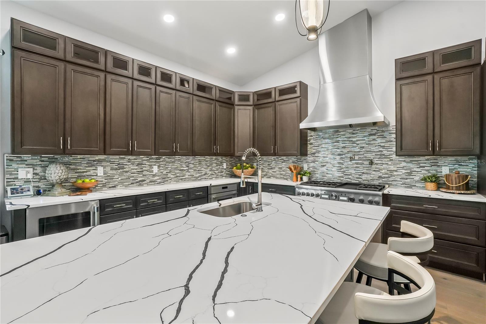 Image 11 of 46 For 11624 Oak Lane