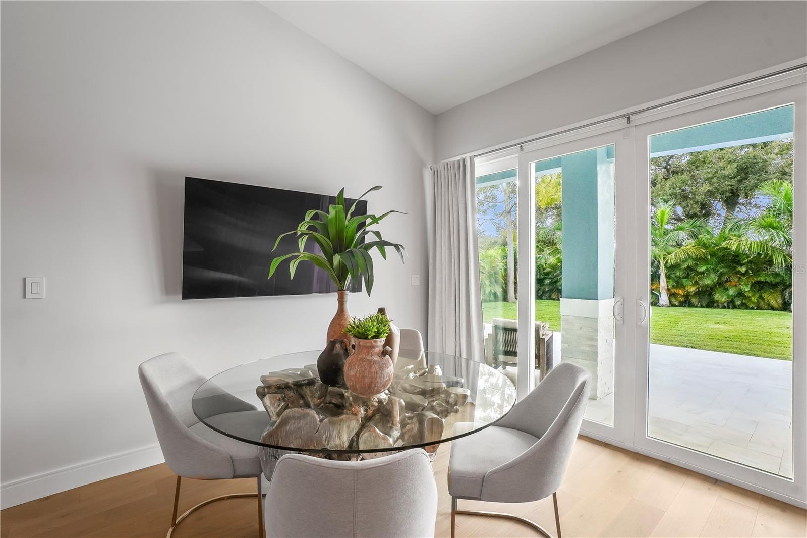 Image 16 of 46 For 11624 Oak Lane