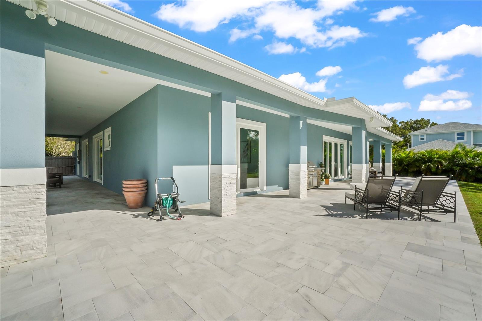 Image 37 of 46 For 11624 Oak Lane