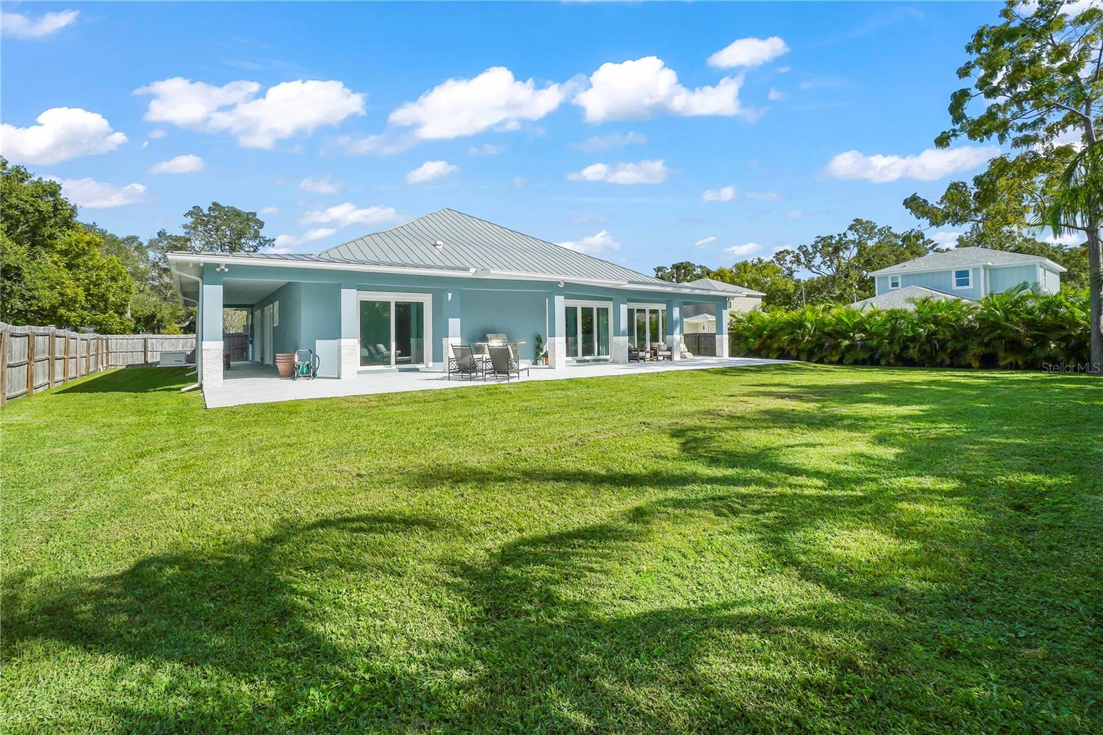 Image 38 of 46 For 11624 Oak Lane