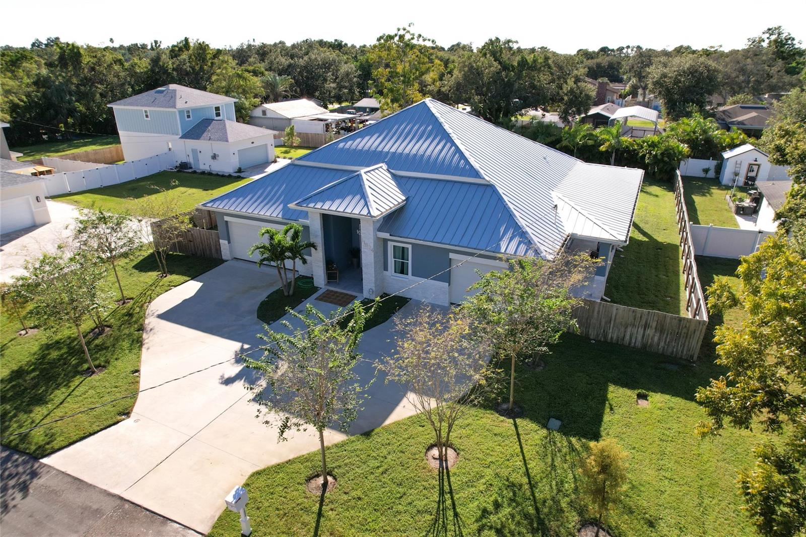 Image 43 of 46 For 11624 Oak Lane