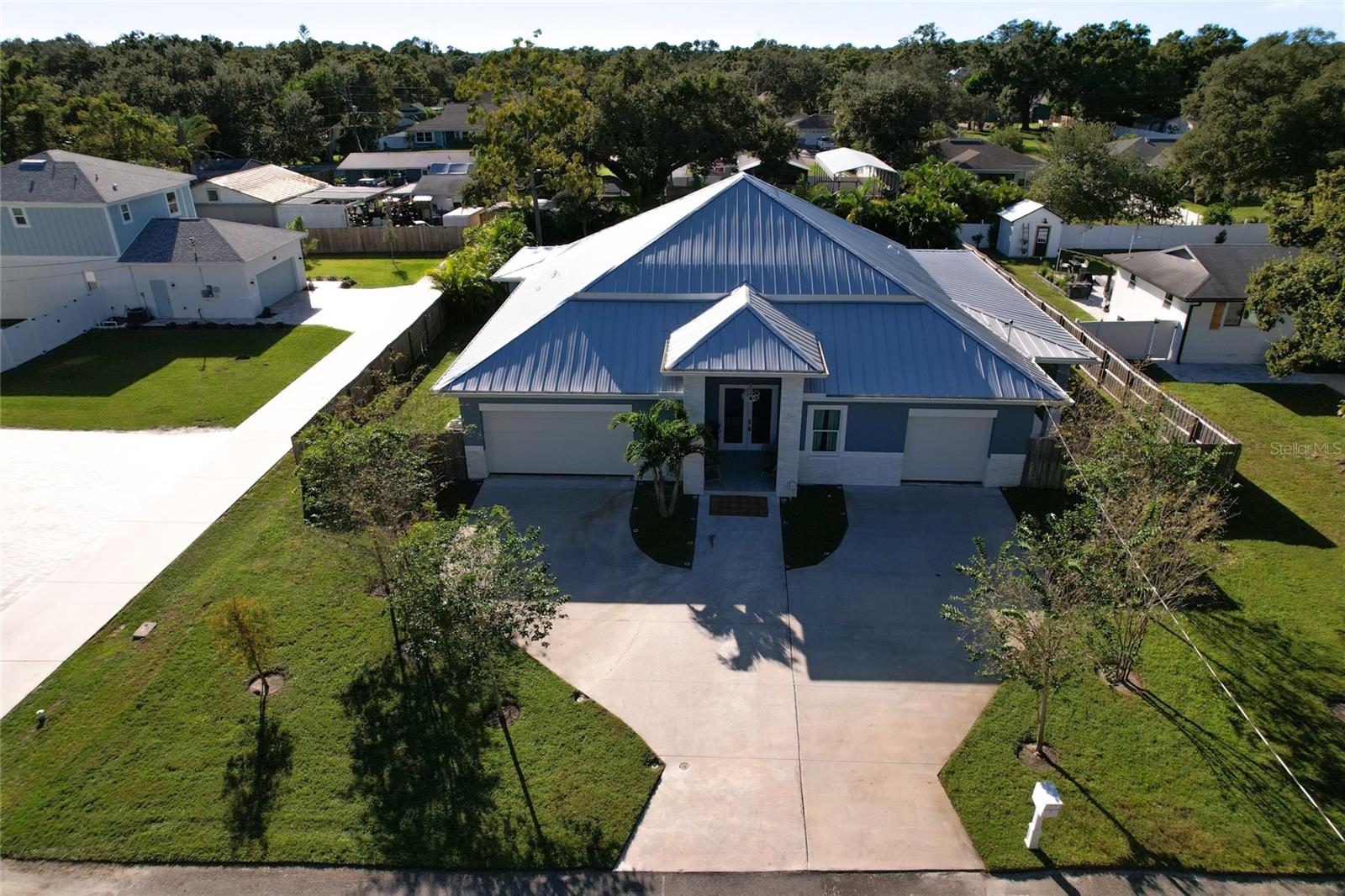 Image 46 of 46 For 11624 Oak Lane