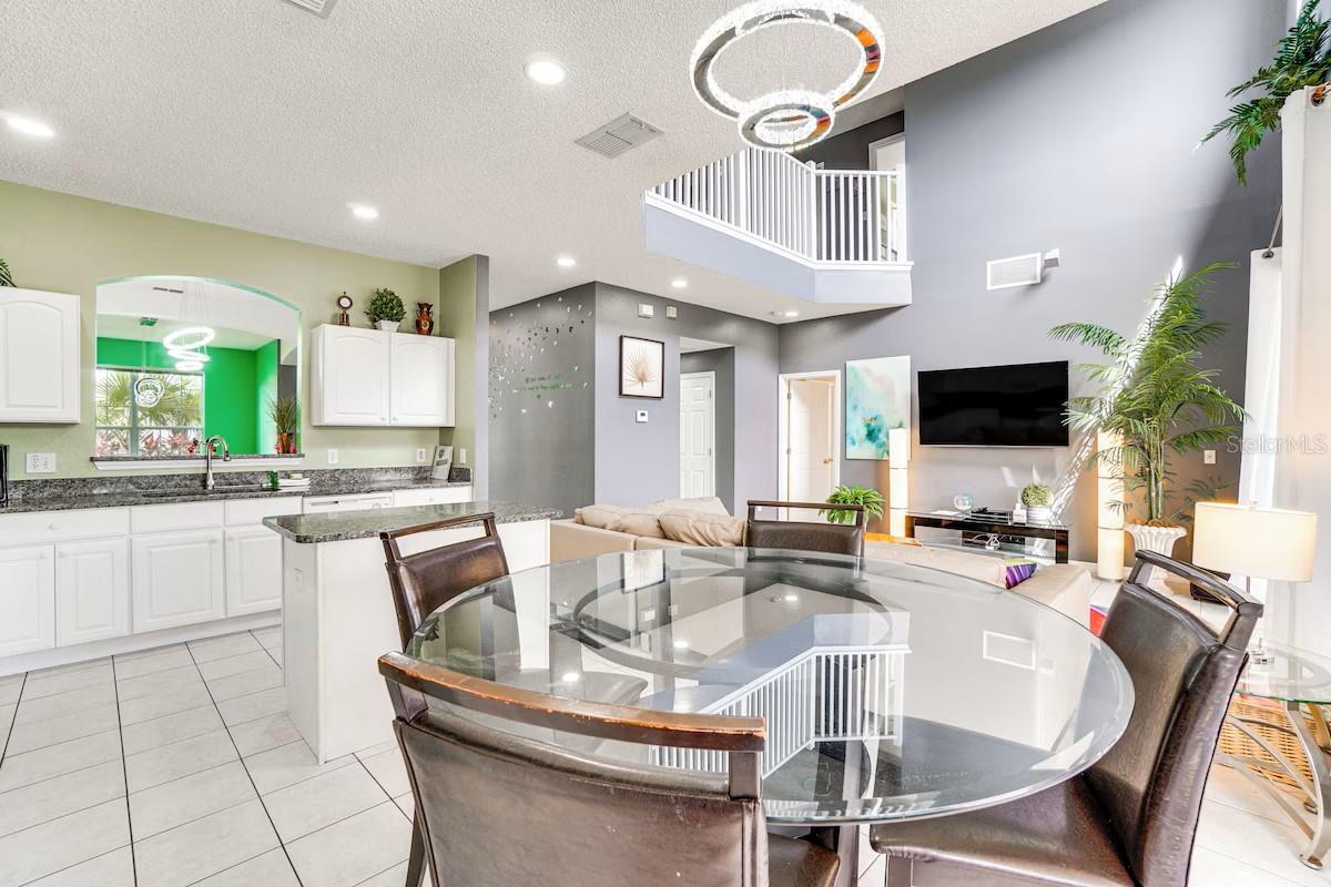 Image 10 of 53 For 8579 La Isla Drive