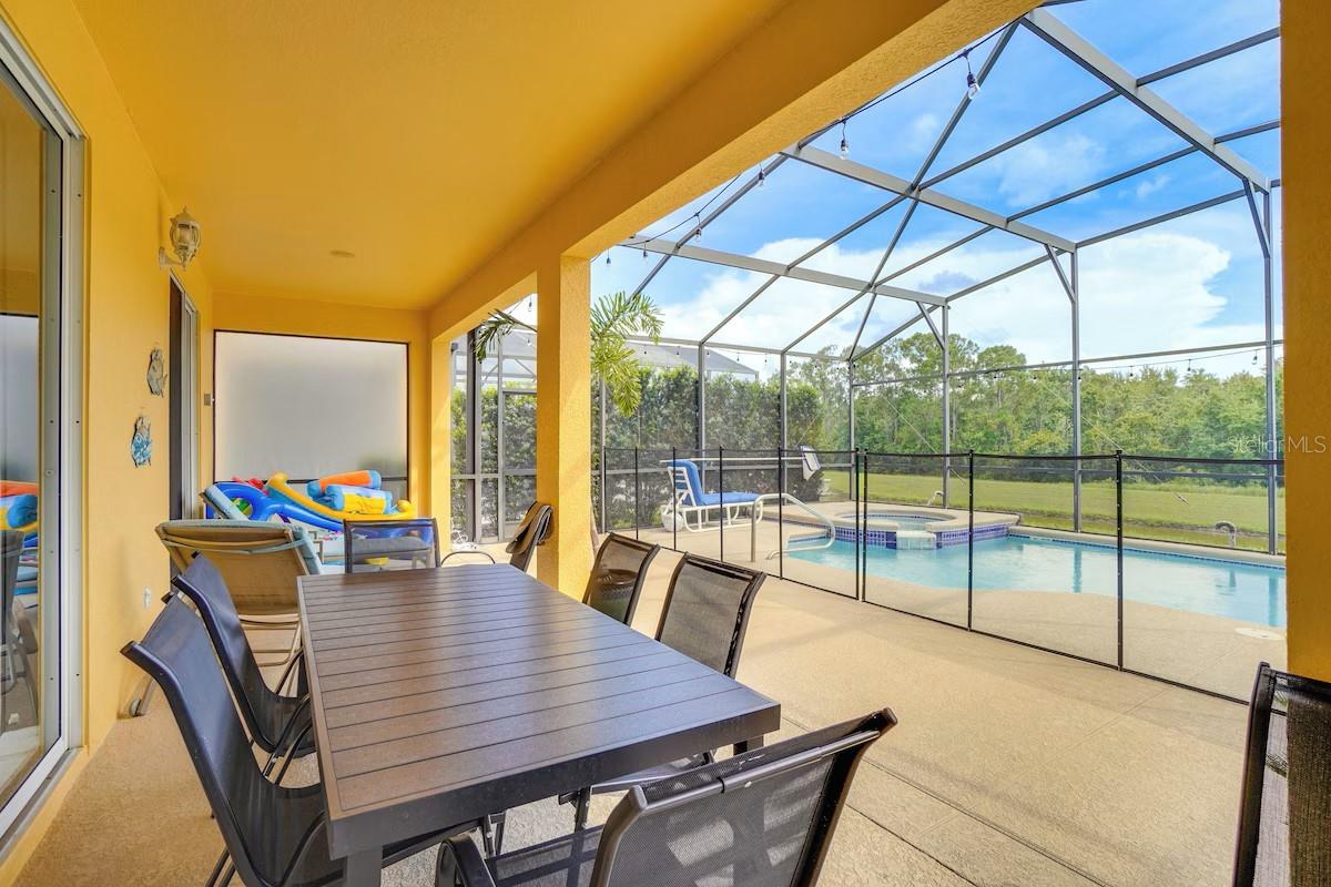Image 35 of 53 For 8579 La Isla Drive
