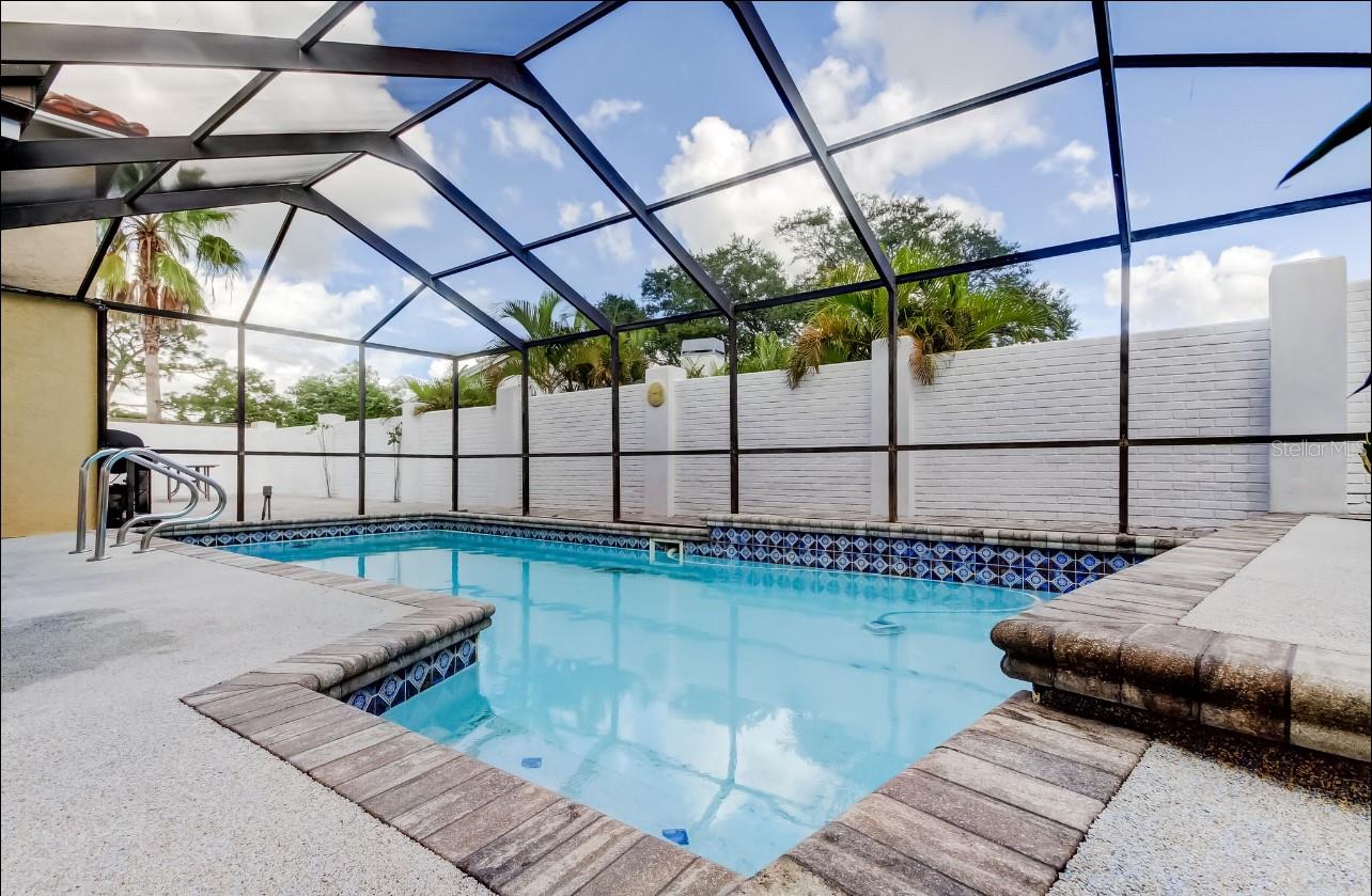 Image 10 of 68 For 4831 Blue Jay Circle