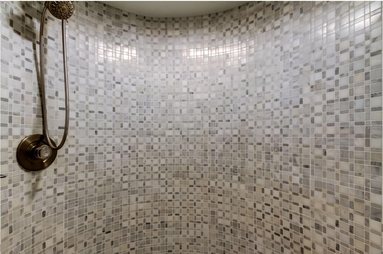 Image 22 of 68 For 4831 Blue Jay Circle