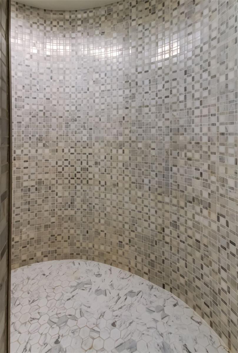 Image 24 of 68 For 4831 Blue Jay Circle