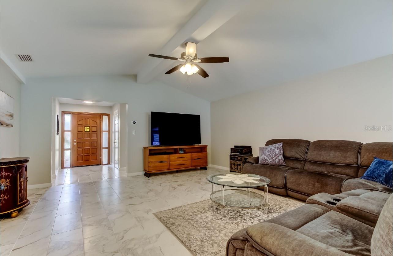 Image 52 of 68 For 4831 Blue Jay Circle