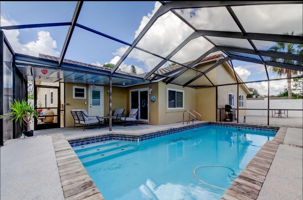 Image 8 of 68 For 4831 Blue Jay Circle