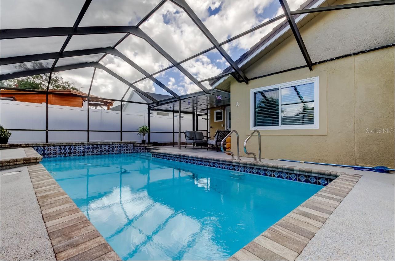 Image 9 of 68 For 4831 Blue Jay Circle