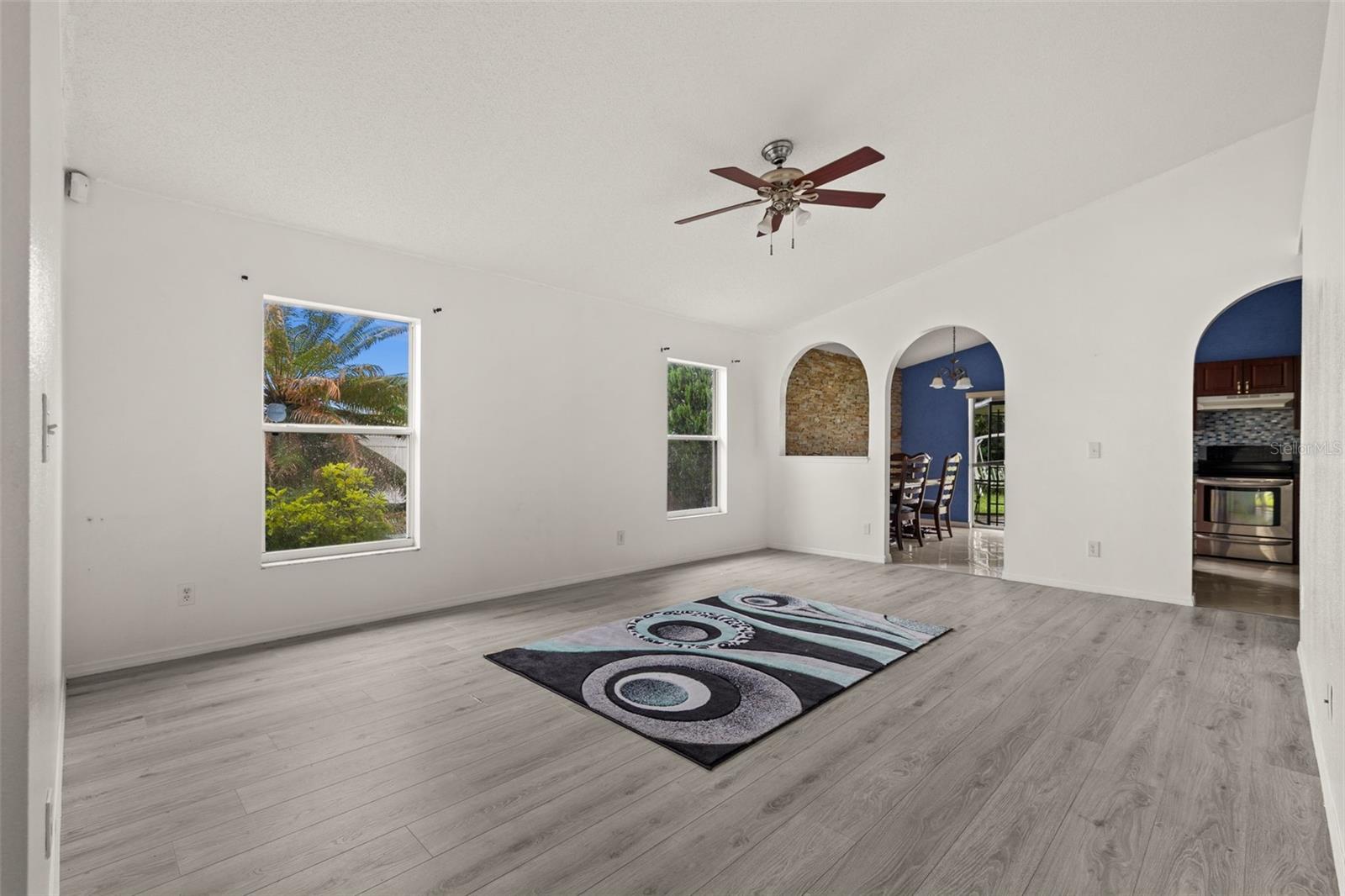 Image 28 of 55 For 1019 Great Shady Lane