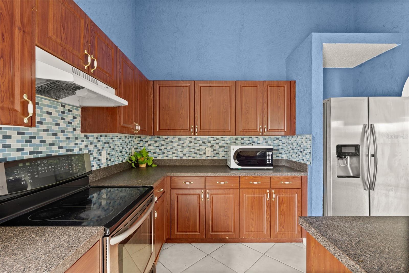 Image 3 of 55 For 1019 Great Shady Lane