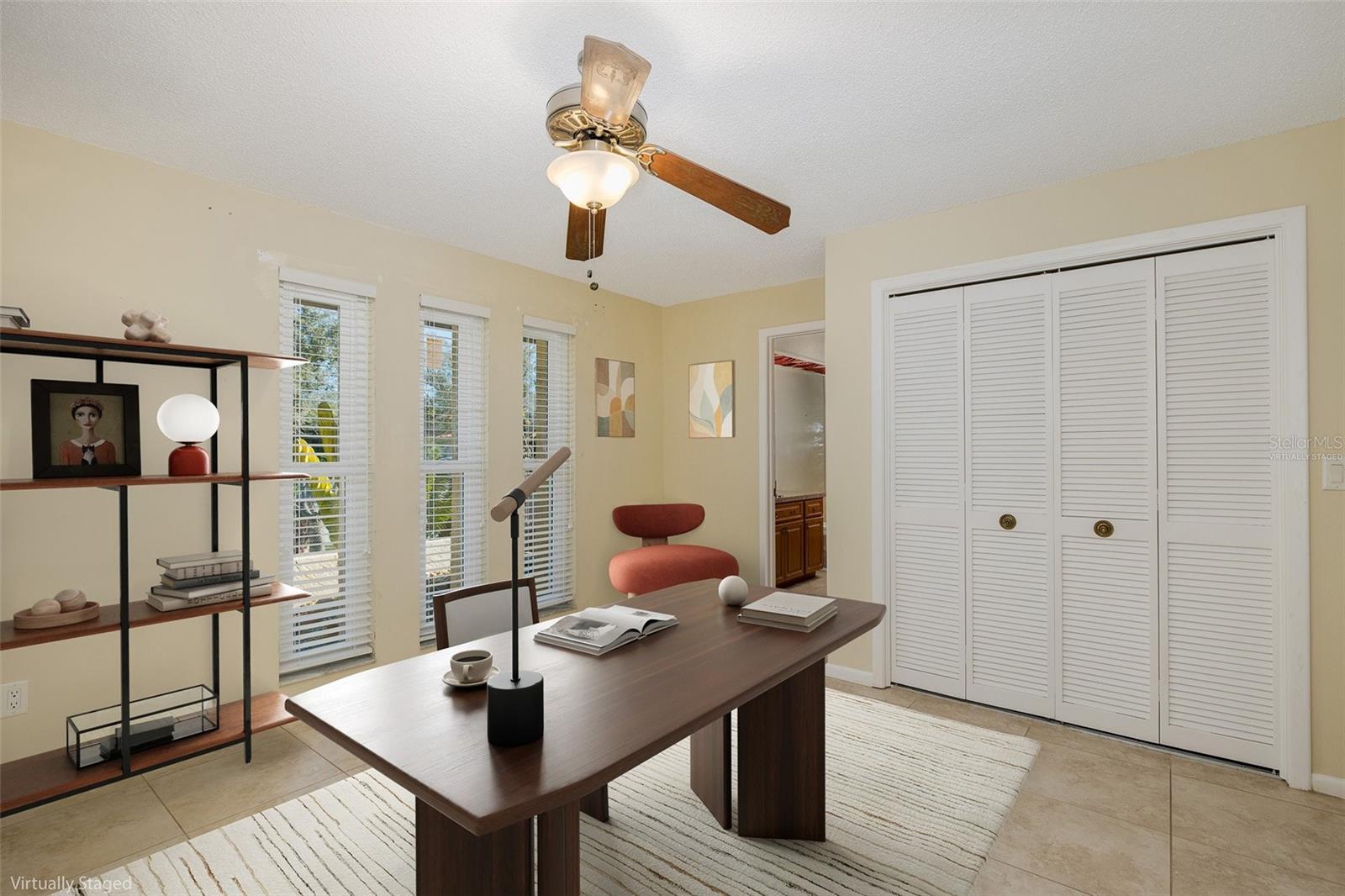 Image 12 of 47 For 2721 Northridge Drive E